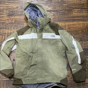North Face men’s HyVent jacket